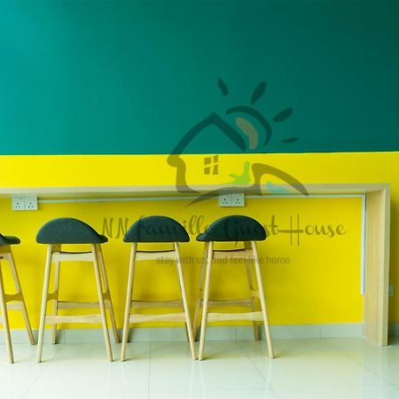 Nn Famille Guest House باسير غونداغ المظهر الخارجي الصورة
